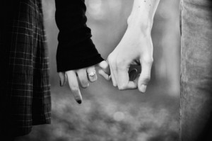 holding-hands-young-couple