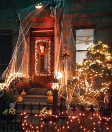 halloween house in hudson county lights