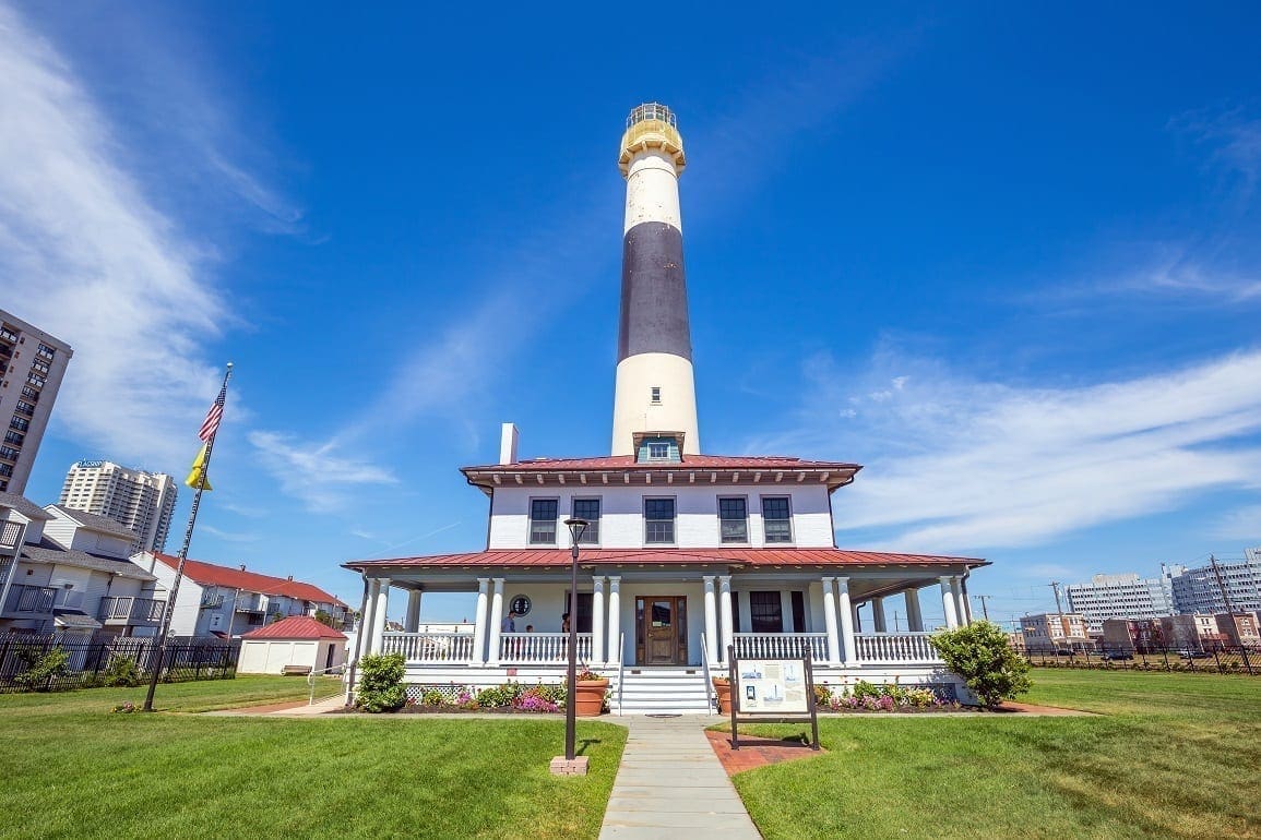 best lighthouses in new jersey