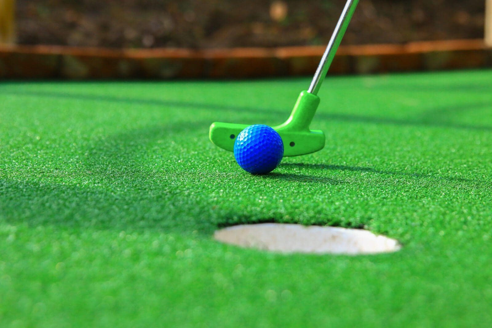 Mini Golf In NJ: Indoor Golf Spots To Get A Hole In One