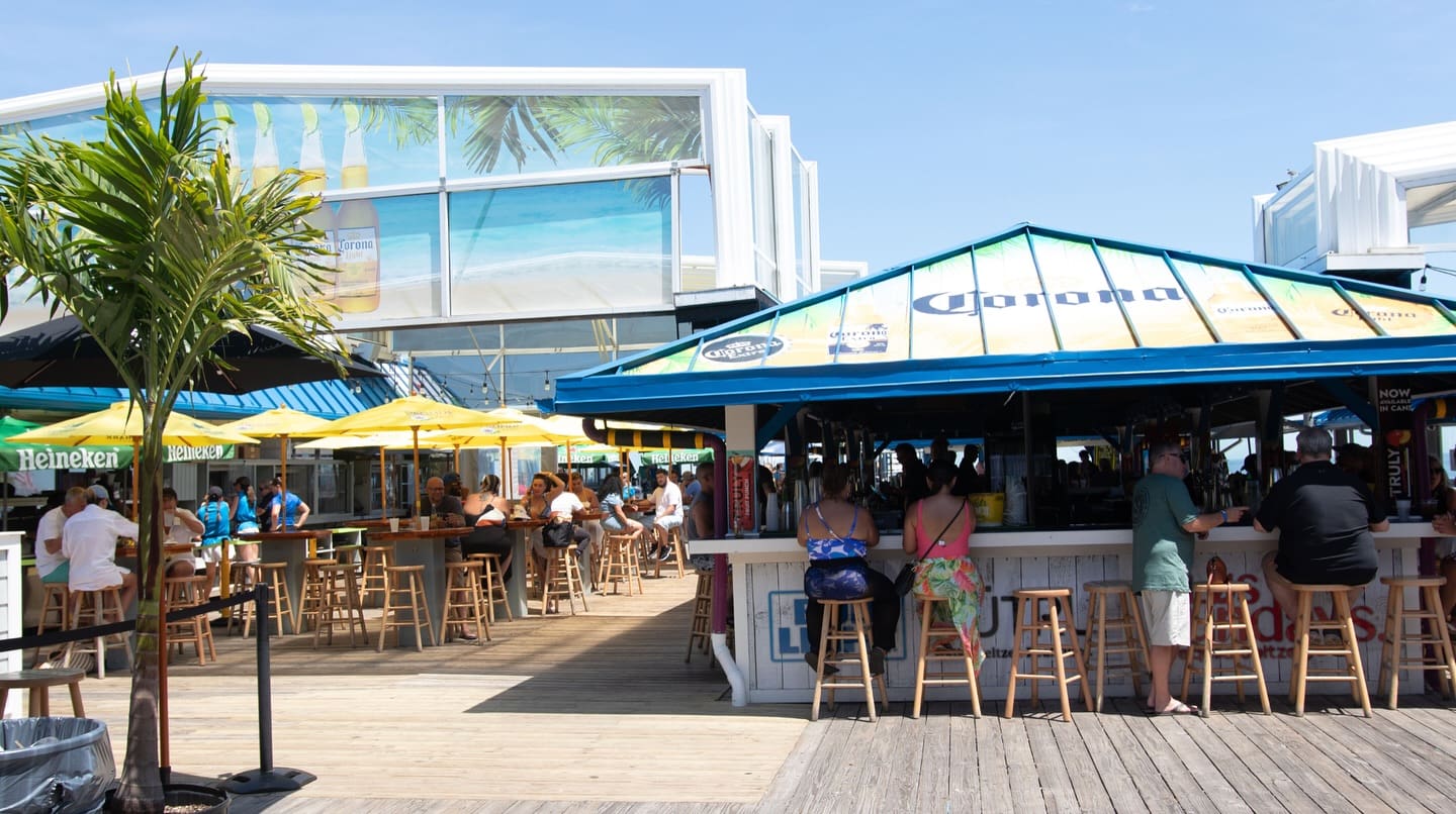 Martells' Tiki Bar