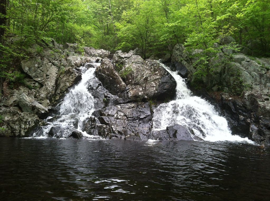 Chikahoki Falls