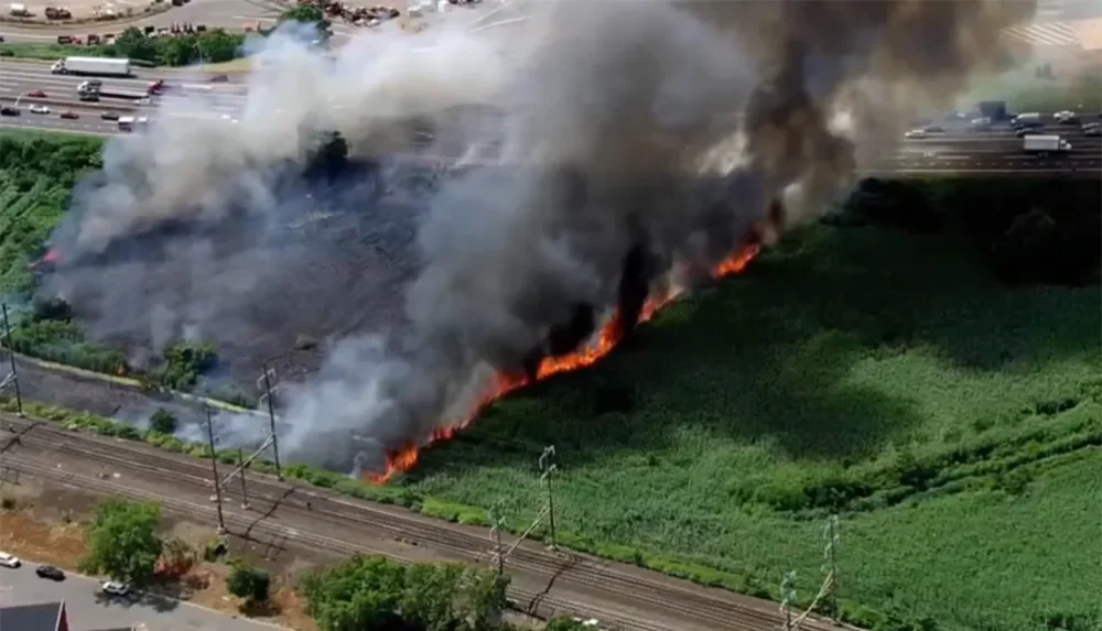 NJ brush fire