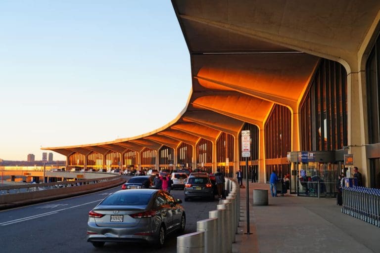 Woman Stabbed in Face at Newark Airport, Man Charged - New Jersey Digest