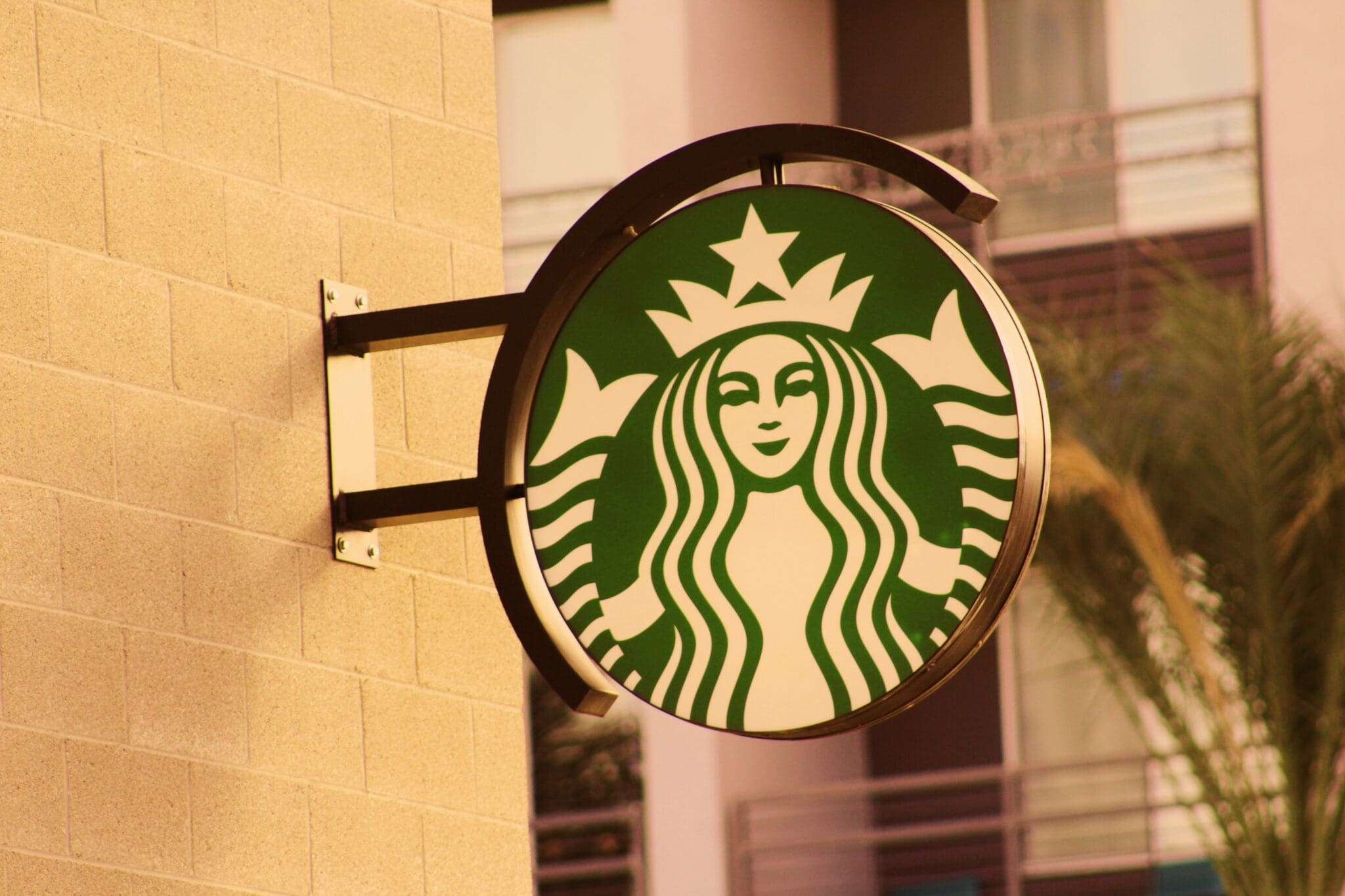 starbucks layoffs