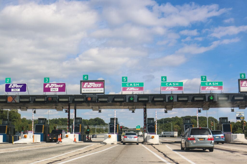 E-ZPass toll booth in New Jersey with cars passing through after billing glitch