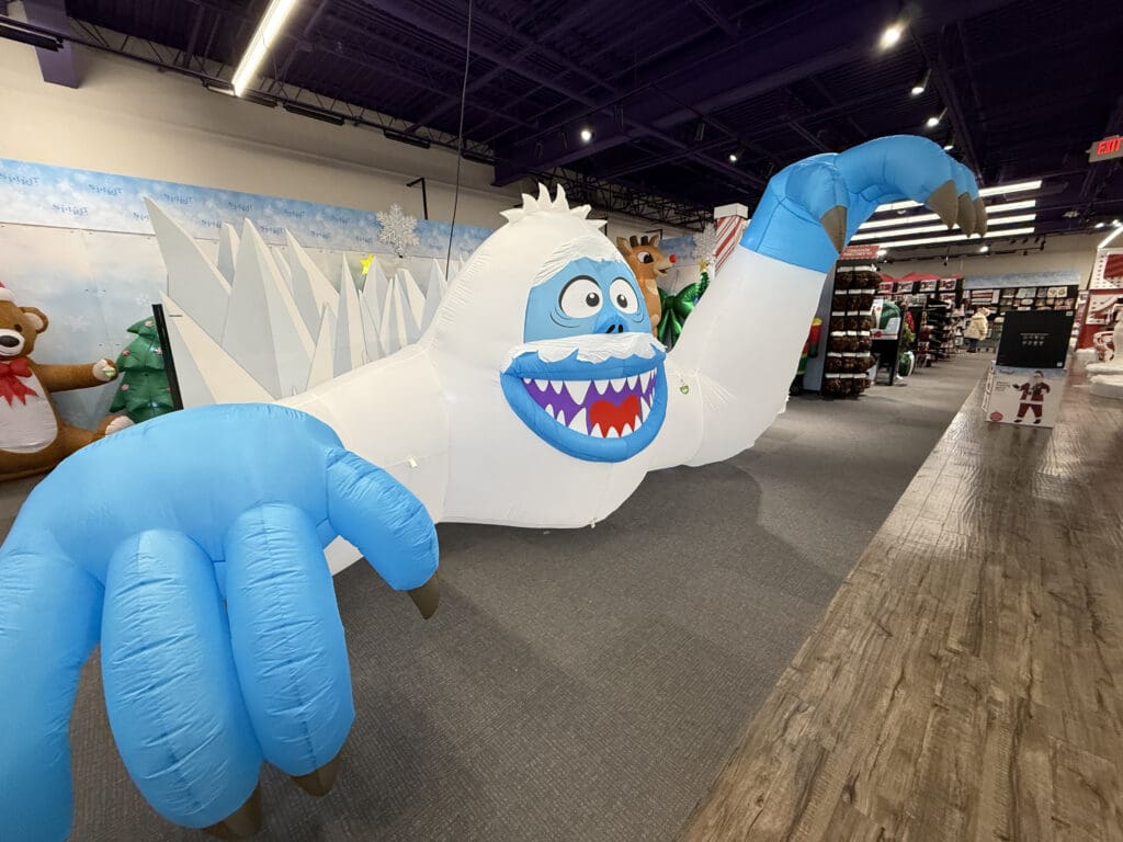 huge abominable snowman inflatable