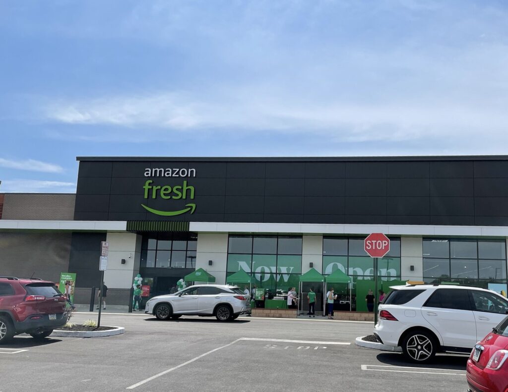 Amazon Fresh closing