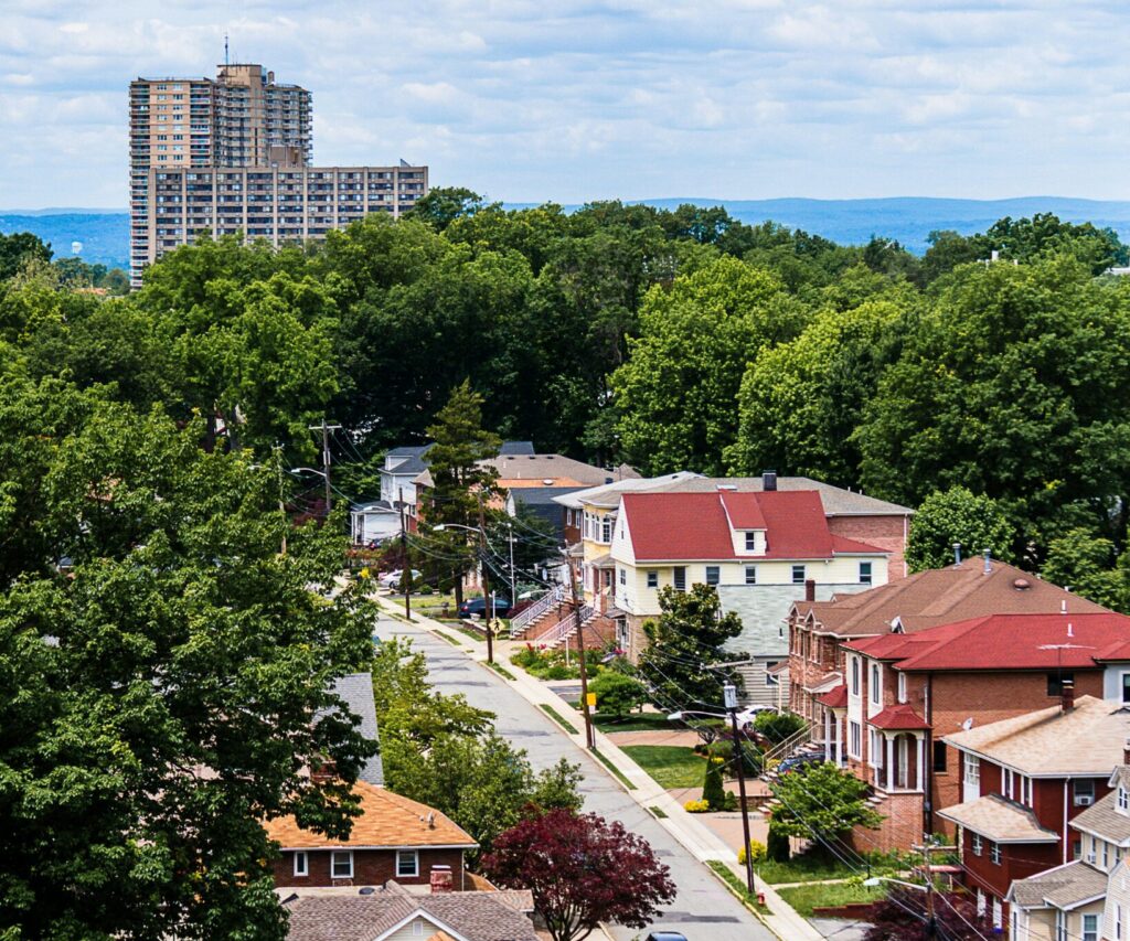 shot of houses in Fort Lee New Jersey