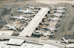 Newark Airport gates with United Airlines aircraft docked during normal operations, illustrating scale of operations affected by Monday's ground stop and air traffic control tower evacuation