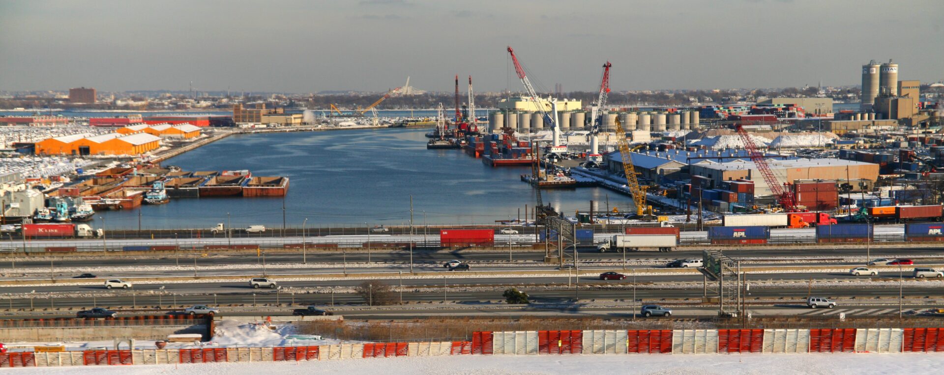 port newark and newark bay, site of a discovered dead whale in nj