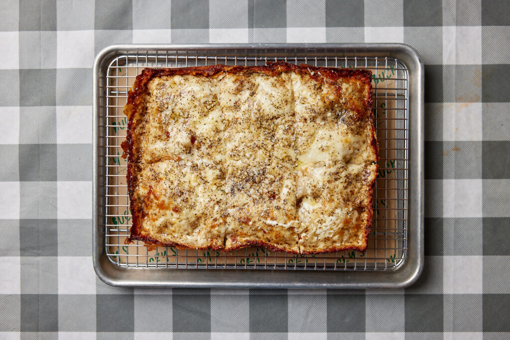 The Caio e Pepe Detroit Pizza at Bucky's