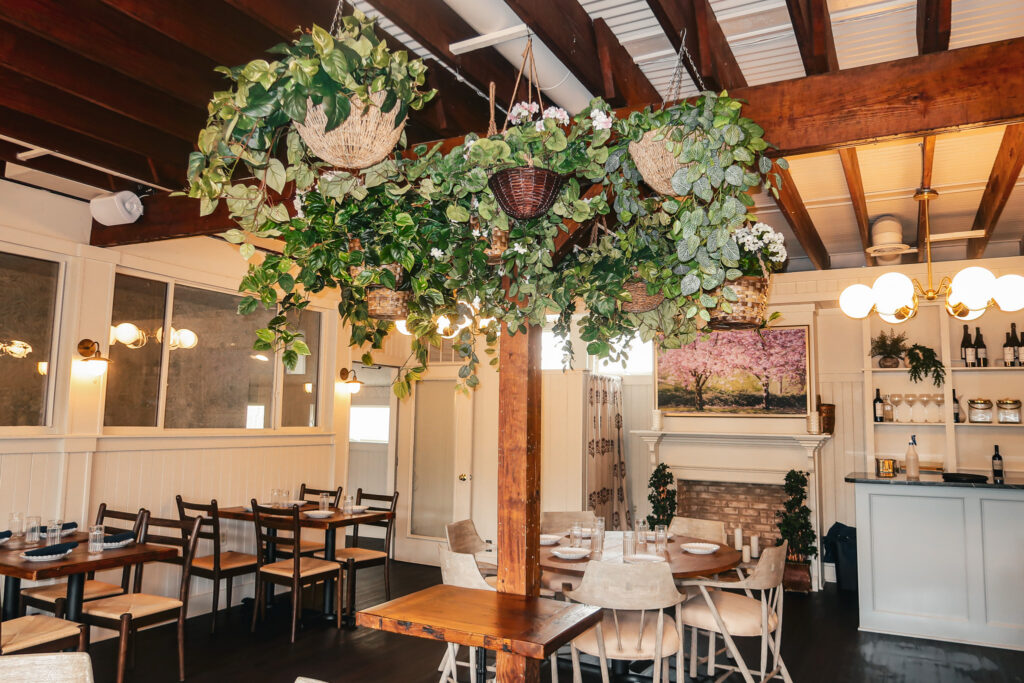 Dining room at Charlie's Place in Waldwick, top Bergen County restaurant