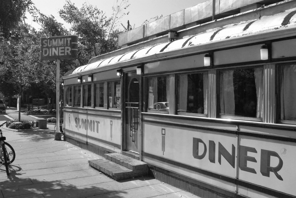 Summit Diner in Summit, NJ