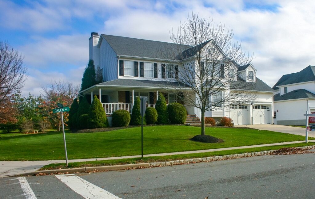 Suburban home in New Jersey, where homeowners can apply for ANCHOR, Stay NJ, and Senior Freeze property tax relief